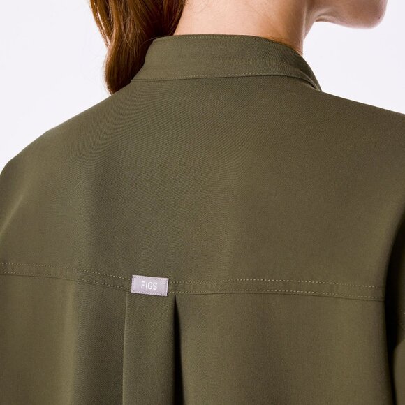 Figs Rafaela Oversized Longsleeve Scrub Top in Spruce, Size XXS - Picture 7 of 12